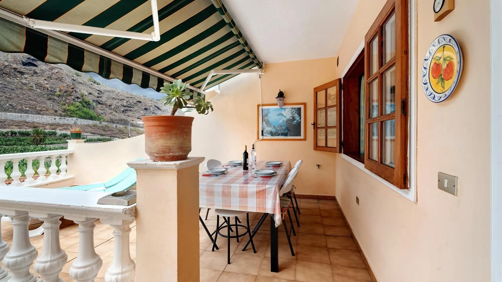 イコー・デ・ロス・ビノス Casa San Felipeヴィラ スペイン
